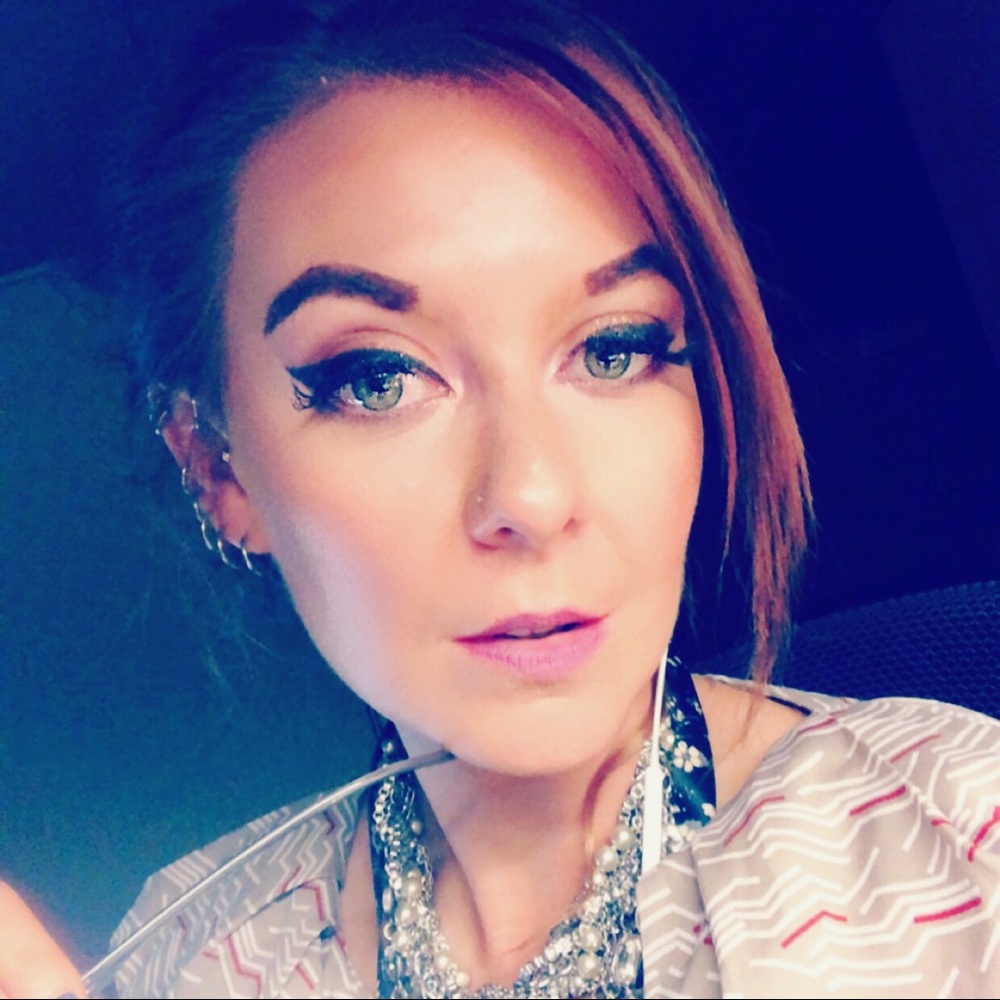 Meet your Posher, Amy